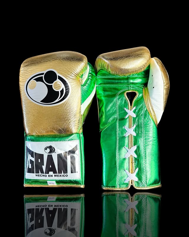 Grant Boxing Gloves Gold/Green/White