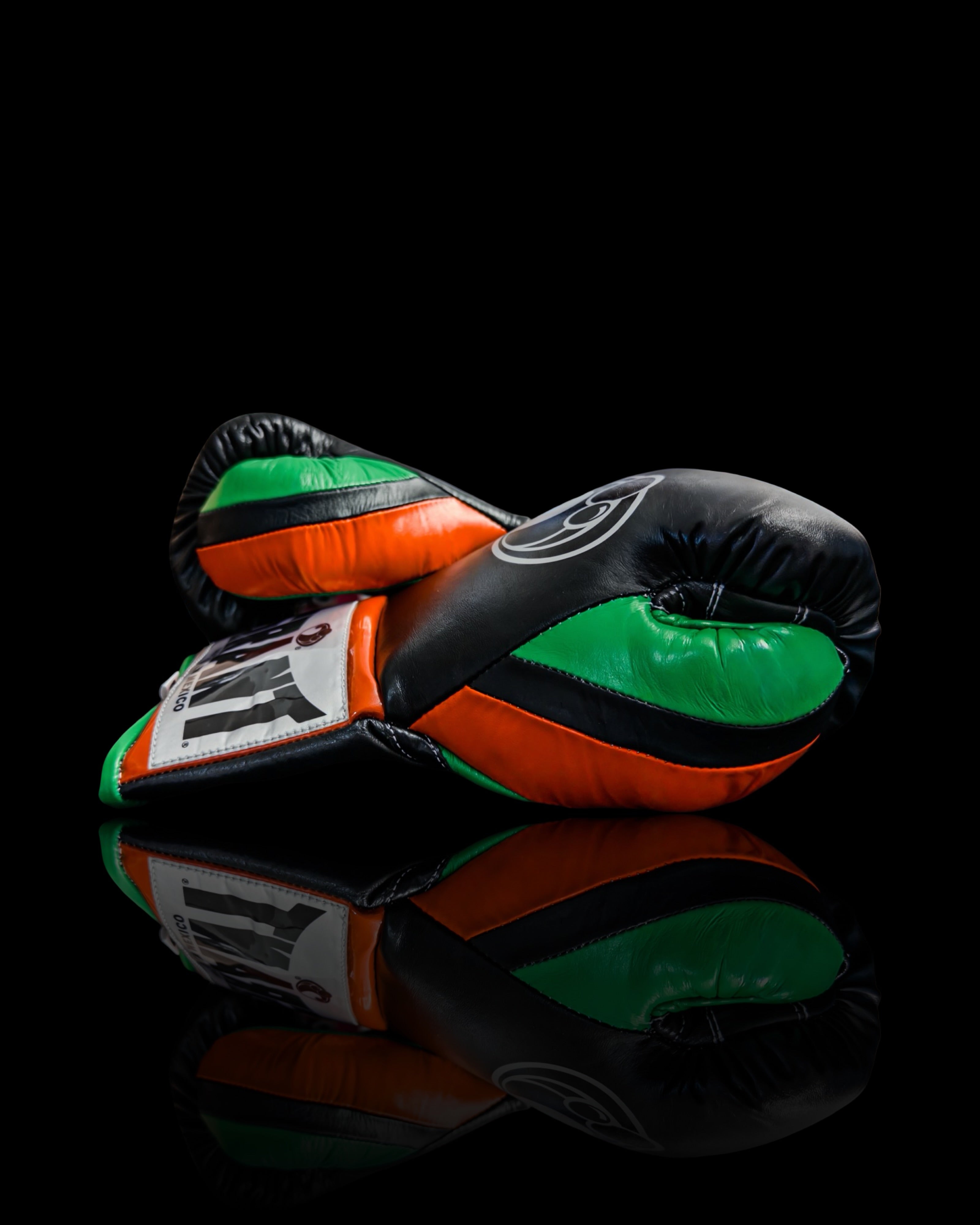 Grant Boxing Gloves Black/Green/Orange