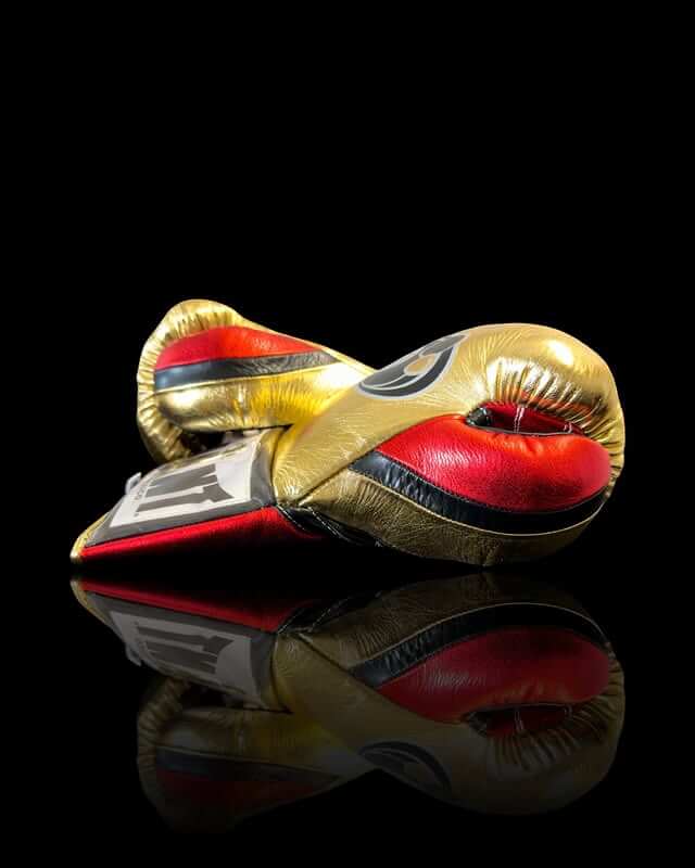 Grant Boxing Gloves Gold/Red/Black