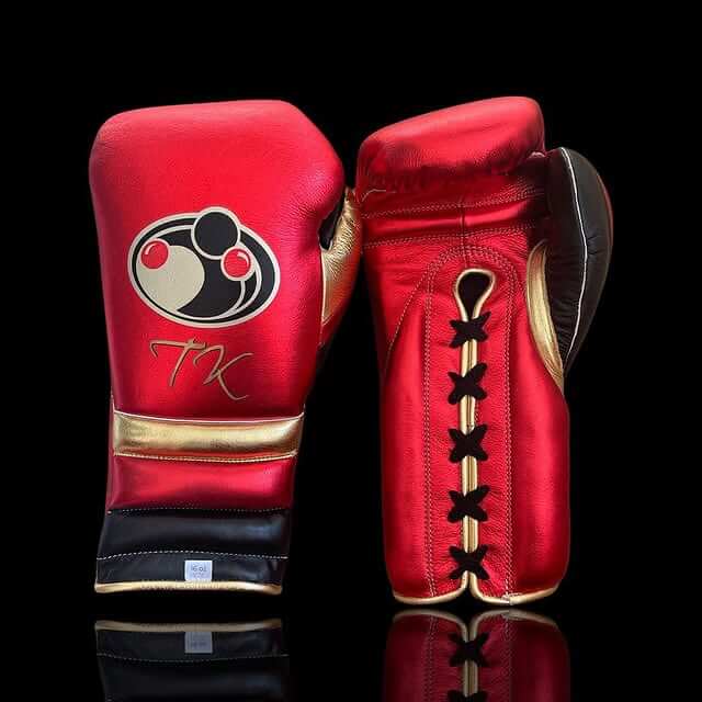 Grant Boxing Gloves Red/Black/Gold