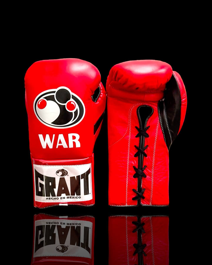 Grant Boxing Gloves Red/Black