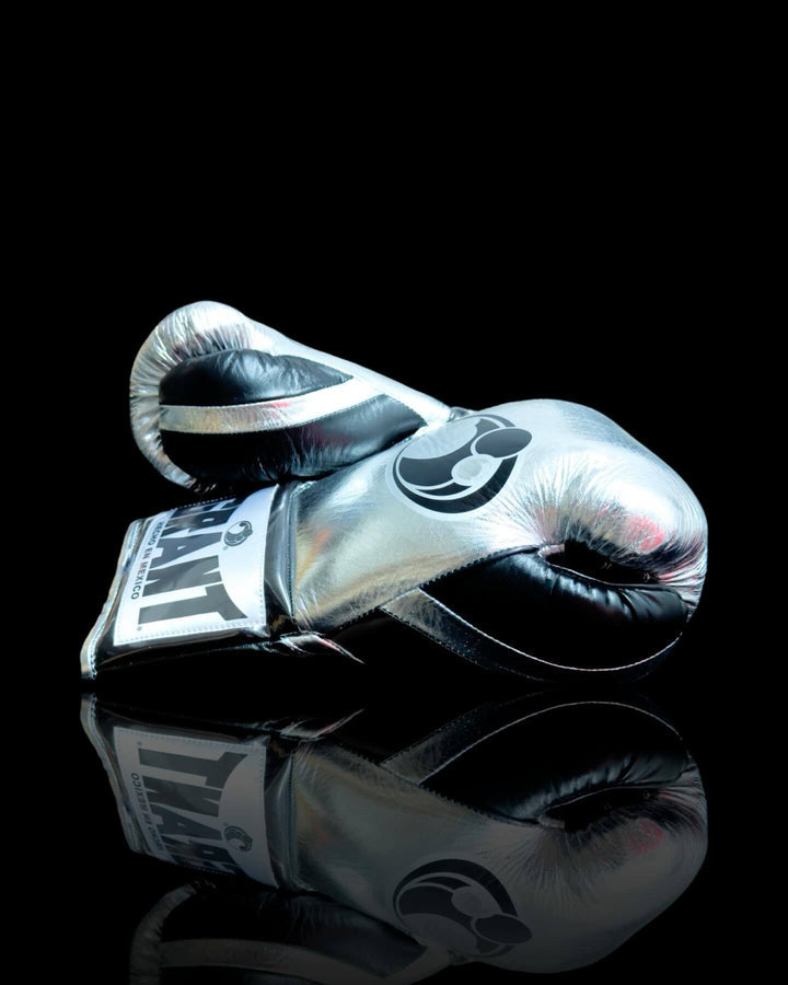 Grant Boxing Gloves Silver/Black