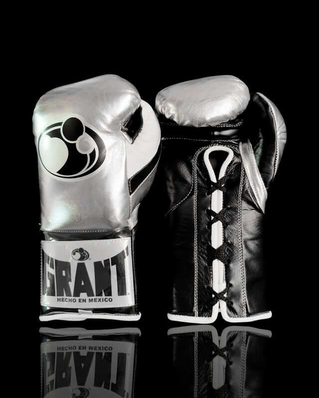 Grant Boxing Gloves Silver/Black