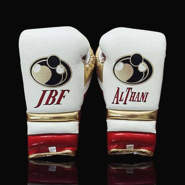 Grant Boxing Gloves White/Red/Gold