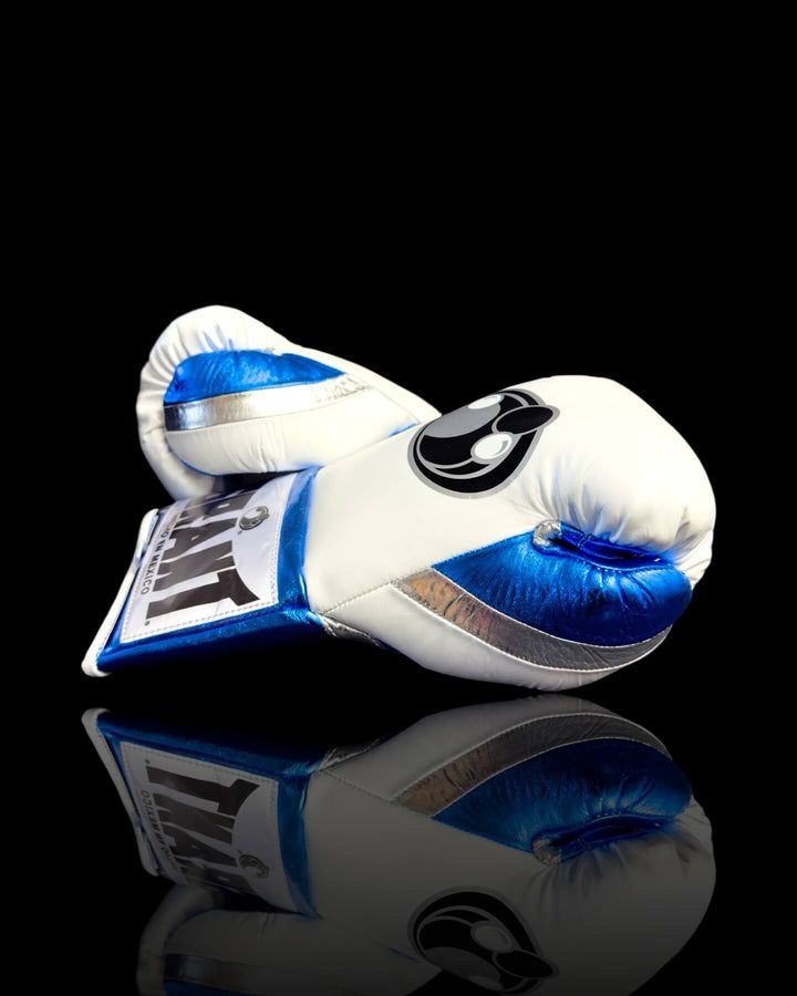 Grant Boxing Gloves White/Blue/Silver