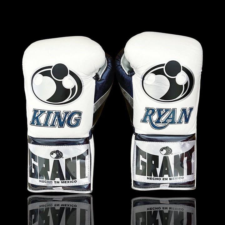 Grant Boxing Gloves White/Blue/Silver