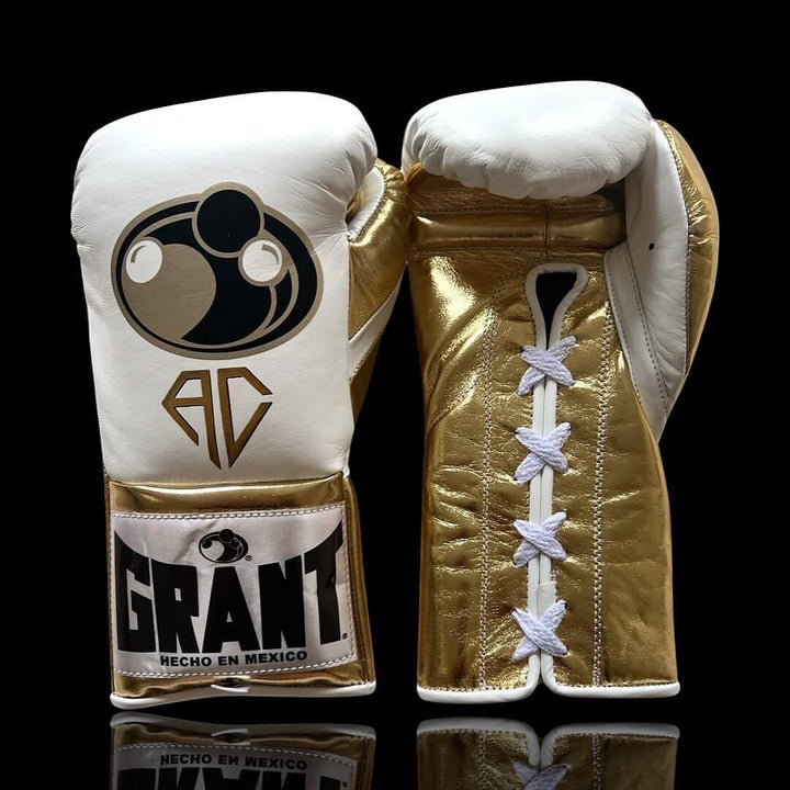 Grant Boxing Gloves White/Gold