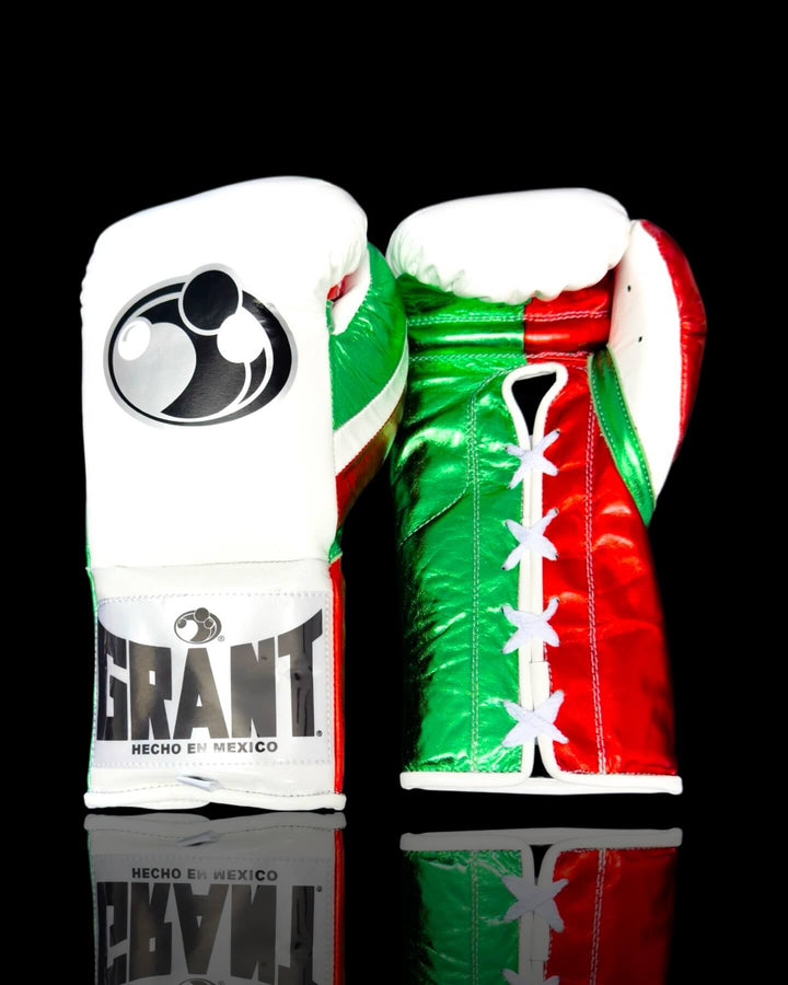 Grant Boxing Gloves White/Green/Red