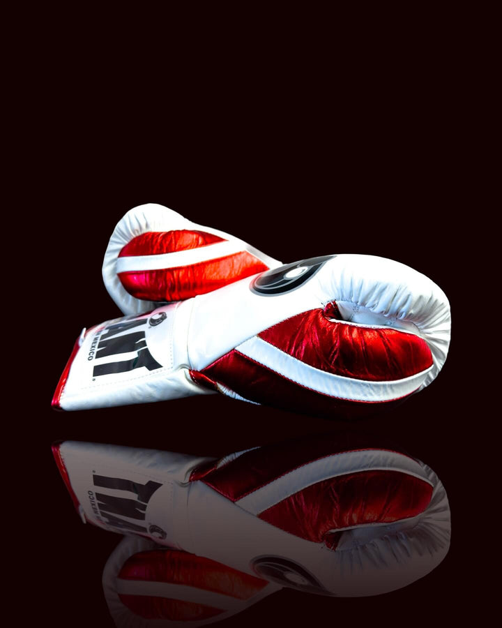 Grant Boxing Gloves White/Red
