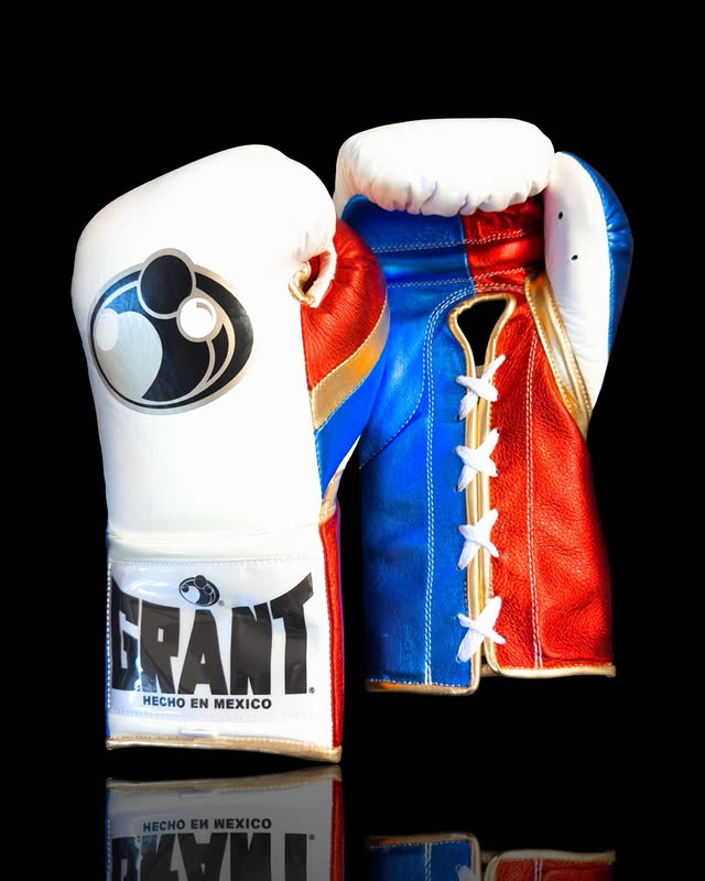 Grant Boxing Gloves White/Blue/Red/Gold