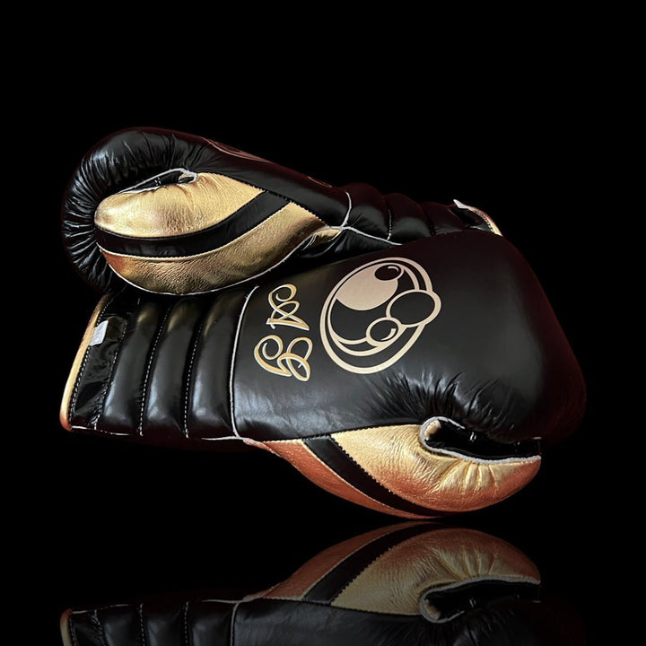 Grant Boxing Gloves Black/Gold