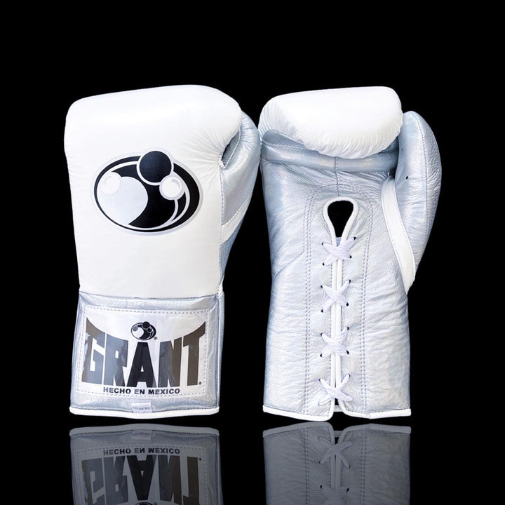 Grant Boxing Gloves White/Silver